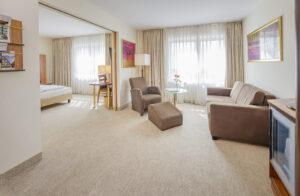 Zimmer_222_Aug-2026_V02_klein